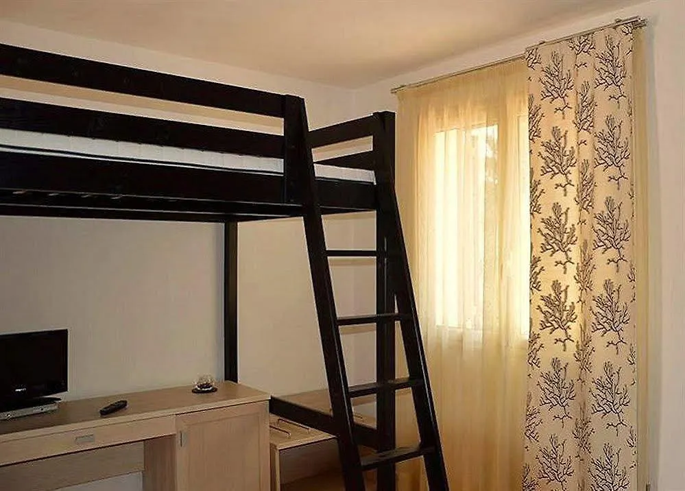 Hotel Bulla Regia Fontane Bianche 3*,